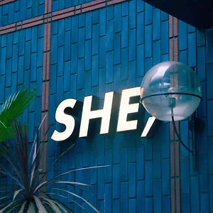 She, *** Ōsaka